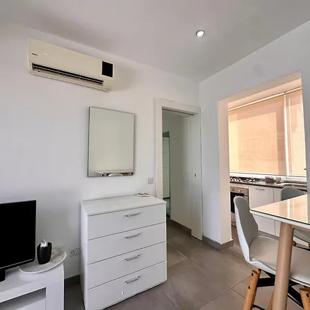 Apartman Penthouse In The Heart Of Paceville San Ġiljan