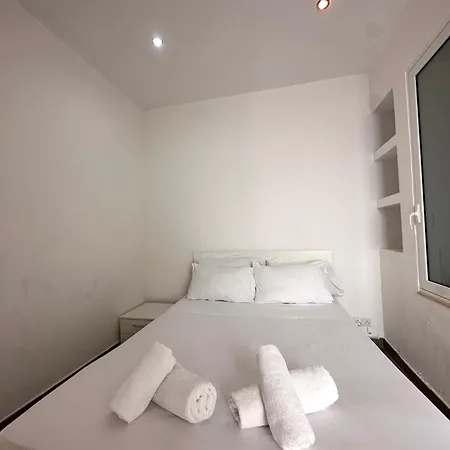 Penthouse In The Heart Of Paceville * San Ġiljan